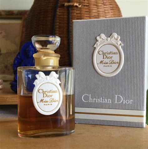 christian dior 1947 perfume.